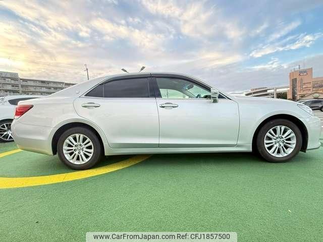 toyota crown 2013 CFJ1857500 image 2