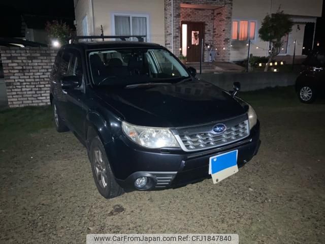 subaru forester 2011 CFJ1847840 image 2