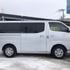 nissan nv350-caravan-van 2013 GOO_JP_700030018430250305001 image 3