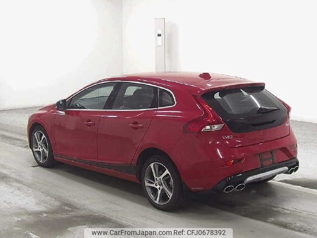 volvo v40 2016 -VOLVO--Volvo V40 MD4204T--DG229622---VOLVO--Volvo V40 MD4204T--DG229622- image 2