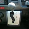 toyota hiace-van 2017 -TOYOTA--Hiace Van KDH206V--8121645---TOYOTA--Hiace Van KDH206V--8121645- image 31