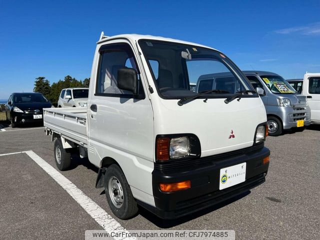 Used MITSUBISHI MINICAB TRUCK 1995 CFJ7974885 in good condition for sale