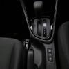 toyota yaris 2020 -TOYOTA--Yaris 6AA-MXPH10--MXPH10-2015002---TOYOTA--Yaris 6AA-MXPH10--MXPH10-2015002- image 12