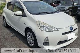 toyota aqua 2014 CFJ1596311