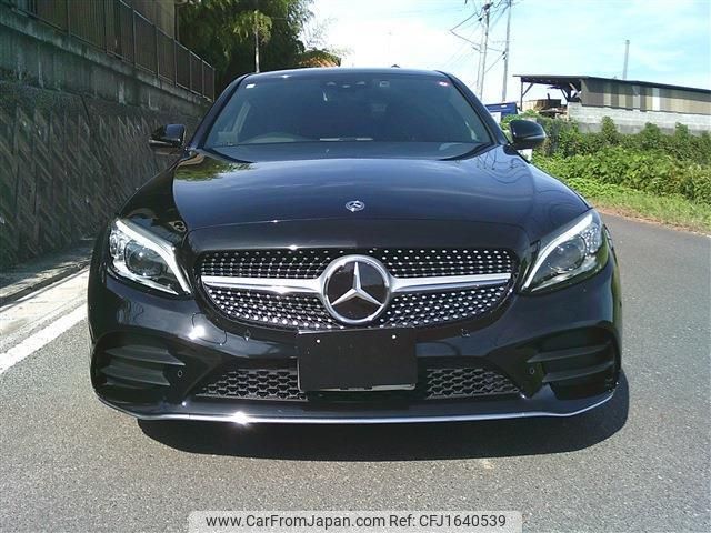 mercedes-benz c-class 2018 CFJ1640539 image 2