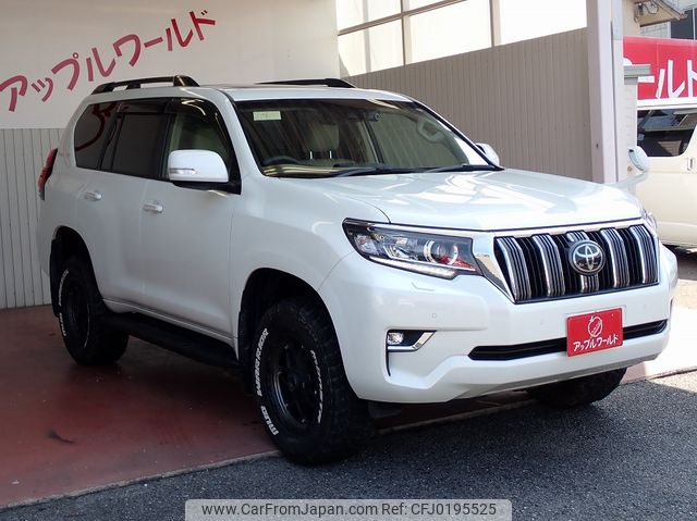 toyota land-cruiser-prado 2020 24940610 image 1