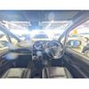 toyota esquire 2018 quick_quick_DBA-ZRR85G_0099440 image 5