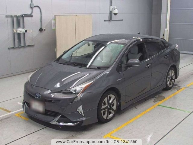 toyota prius 2017 -TOYOTA--Prius ZVW51-6050298---TOYOTA--Prius ZVW51-6050298- image 1