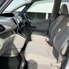 nissan serena 2017 quick_quick_DAA-GC27_GC27-005471 image 5