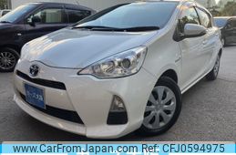 toyota aqua 2013 -TOYOTA--AQUA DAA-NHP10--NHP10-6150514---TOYOTA--AQUA DAA-NHP10--NHP10-6150514-