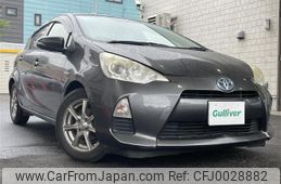 toyota aqua 2012 -TOYOTA--AQUA DAA-NHP10--NHP10-2138001---TOYOTA--AQUA DAA-NHP10--NHP10-2138001-