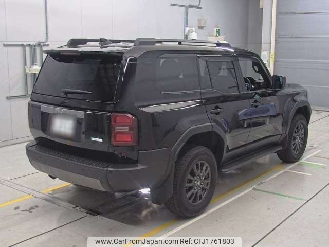 toyota land-cruiser-wagon 2024 CFJ1761803 image 2