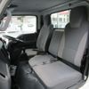 isuzu elf-truck 2017 GOO_NET_EXCHANGE_0500956A30250610W002 image 44