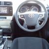 toyota land-cruiser-prado 2019 24112509 image 24