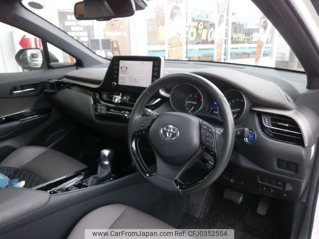 toyota c-hr 2020 -TOYOTA--C-HR 6AA-ZYX11--ZYX11-2013086---TOYOTA--C-HR 6AA-ZYX11--ZYX11-2013086- image 2