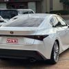 lexus is 2022 CFJ1806068 image 2