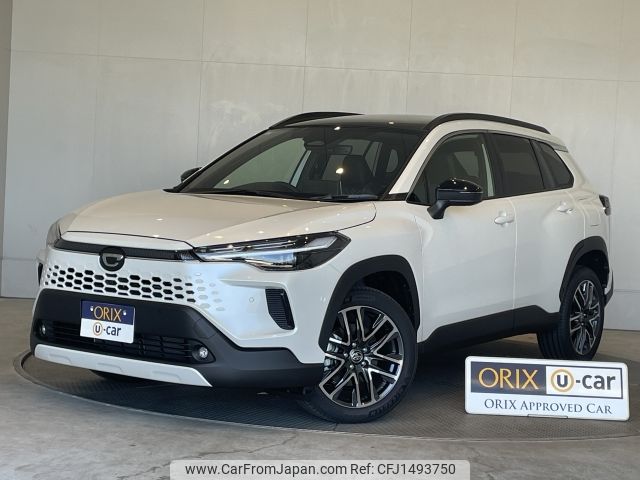 toyota corolla-cross 2025 CFJ1493750 image 1