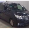 toyota noah 2016 CFJ1751774 image 4