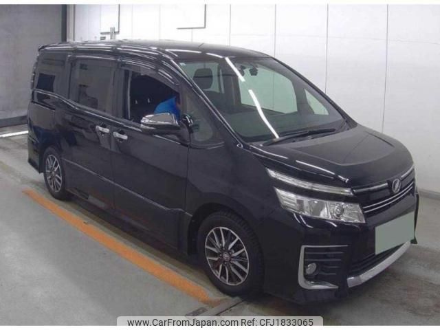 toyota voxy 2015 CFJ1833065 image 1