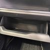 toyota voxy 2017 CFJ1675509 image 32
