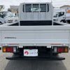 isuzu elf-truck 2015 CFJ1532553 image 8