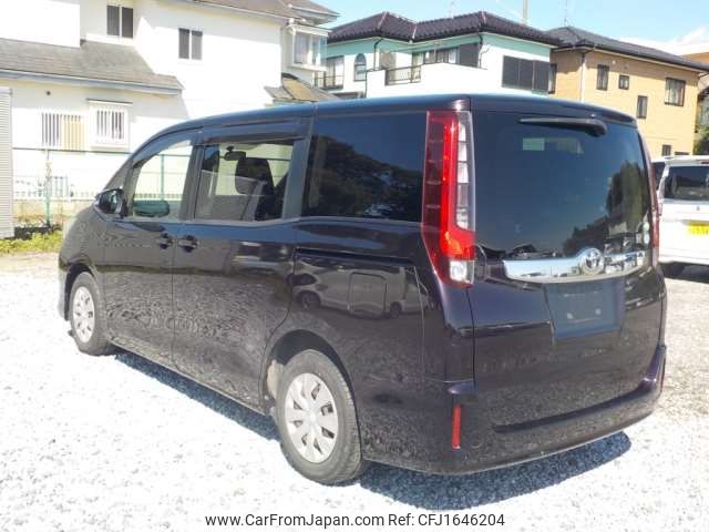 toyota noah 2014 CFJ1646204 image 2