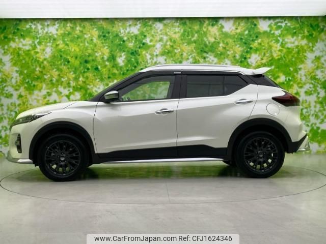nissan kix 2023 CFJ1624346 image 2