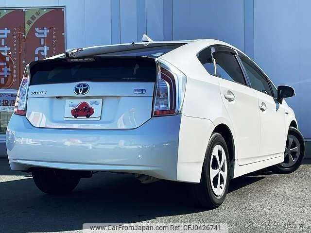 toyota prius 2013 504928-925765 image 2