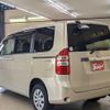 toyota noah 2012 BD230693A0092 image 7