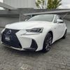 lexus is 2019 CFJ1633715 image 1
