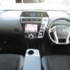 toyota prius-α 2016 CFJ1794045 image 16