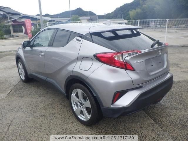 toyota c-hr 2022 CFJ1717180 image 2