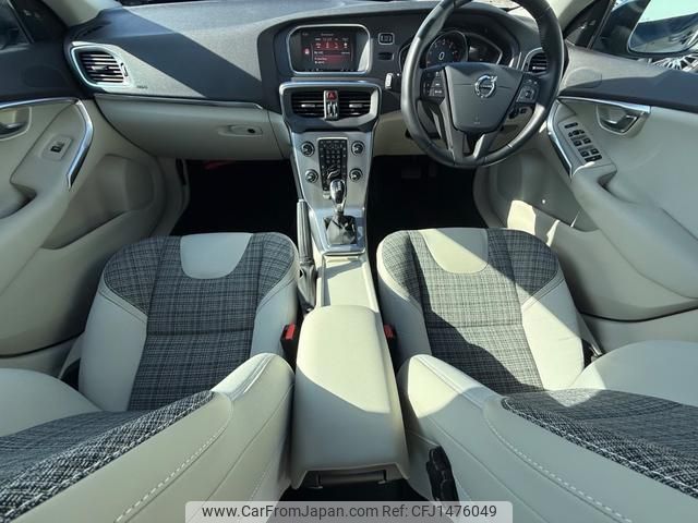 volvo v40 2019 quick_quick_MB4154T_YV1MV2920K2600248 image 2