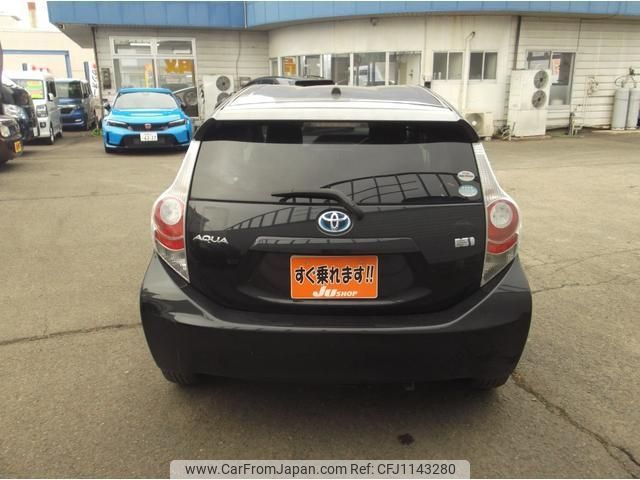 toyota aqua 2012 -TOYOTA 【盛岡 500ﾄ5154】--AQUA NHP10--6016882---TOYOTA 【盛岡 500ﾄ5154】--AQUA NHP10--6016882- image 2