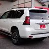 toyota land-cruiser-prado 2023 24120806 image 7