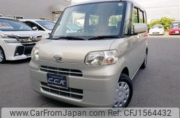 daihatsu tanto 2009 CFJ1564432
