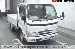 toyota dyna-truck 2012 CFJ1846309