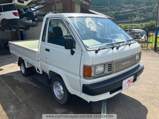 toyota townace-truck 1996 GOO_NET_EXCHANGE_0805082A30240927W002 image 2