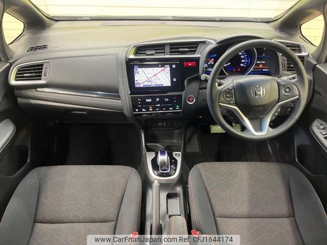honda fit-hybrid 2014 CFJ1644174 image 2