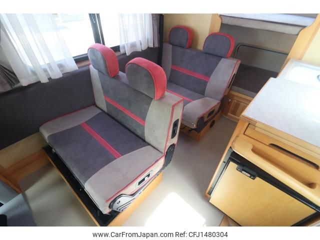 toyota townace-truck 2018 GOO_JP_700080439730250727002 image 2