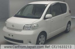 toyota porte 2012 CFJ1633213