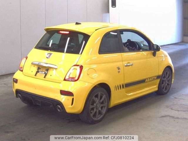 abarth 595 2022 quick_quick_3BA-31214T_ZFABF11H7NJF78271 image 2