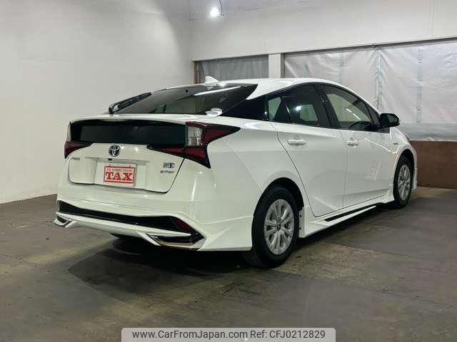 toyota prius 2019 -TOYOTA--Prius ZVW55--6006899---TOYOTA--Prius ZVW55--6006899- image 2