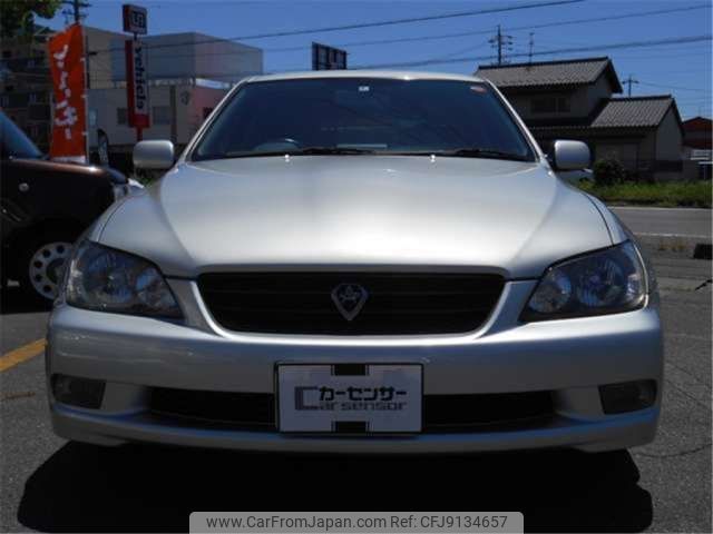 toyota altezza-gita 2004 -TOYOTA--Altezza Gita TA-GXE10W--GXE10-0128015---TOYOTA--Altezza Gita TA-GXE10W--GXE10-0128015- image 2