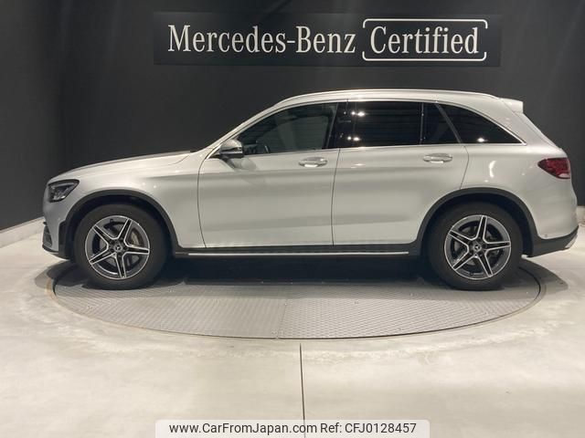 mercedes-benz glc-class 2020 quick_quick_253915_W1N2539152F784560 image 2