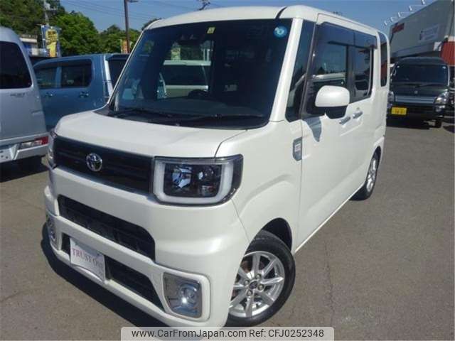 toyota pixis-mega 2019 -TOYOTA--Pixis Mega DBA-LA700A--LA700A-0025122---TOYOTA--Pixis Mega DBA-LA700A--LA700A-0025122- image 1