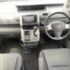 toyota noah 2010 -TOYOTA--Noah ZRR70W--0290737---TOYOTA--Noah ZRR70W--0290737- image 4