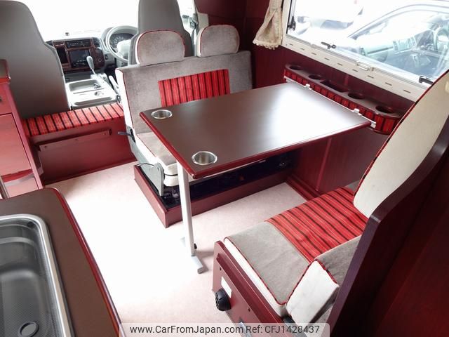 toyota camroad 2012 GOO_JP_700050416230250716001 image 2