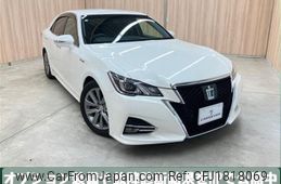 toyota crown 2016 CFJ1818069