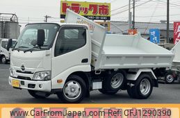 hino dutro 2022 GOO_NET_EXCHANGE_0508221A30250613W001